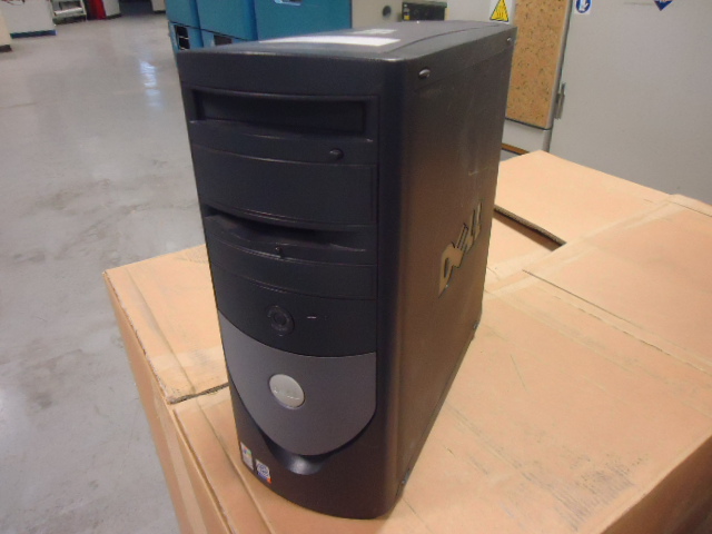 Comp. DELL Service pack 2- pentium 4- cpu 2.6 ghz-ram 1g ( Used )