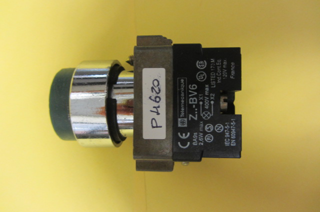 Switch ,Operator, non illuminated, extended green   ( Used )