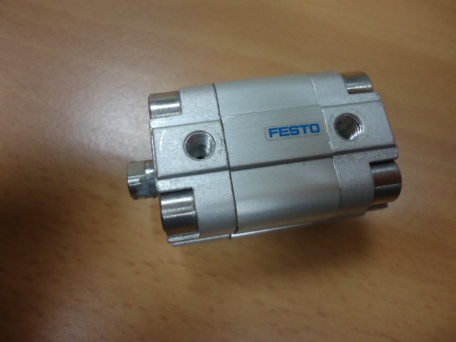 Air cylinder double acting  FESTO   ADVU-16-5-PA  ( Used )