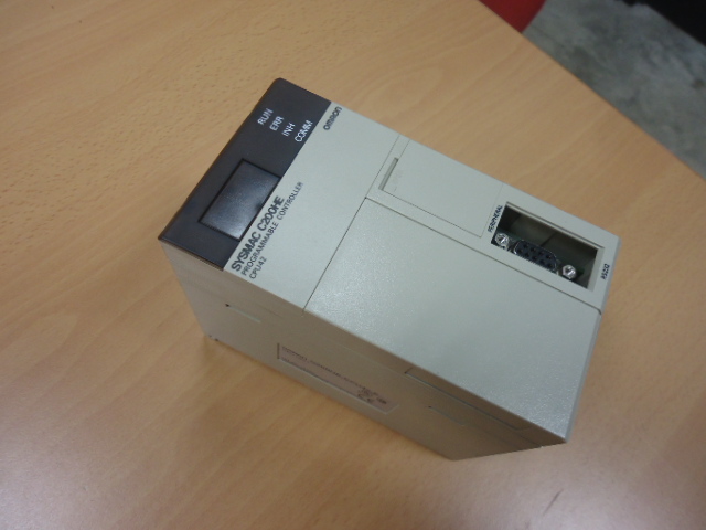 Programmable controller Sysmac CP4-42    OMRON   ( Used )